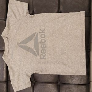 Gray Reebok Shirt Size 5